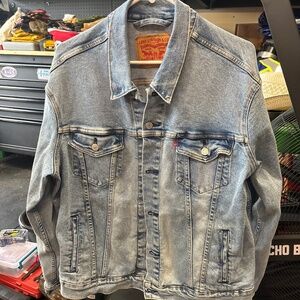Levi’s denim jacket
